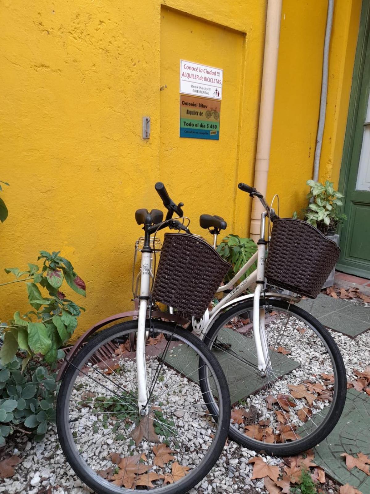 Casa Calma Hostel โกโลเนีย เดล ซากราเมนโต ภายนอก รูปภาพ